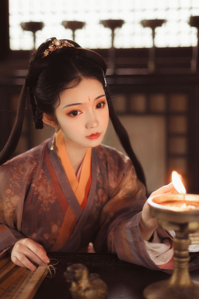 情谜睡美人剧情介绍