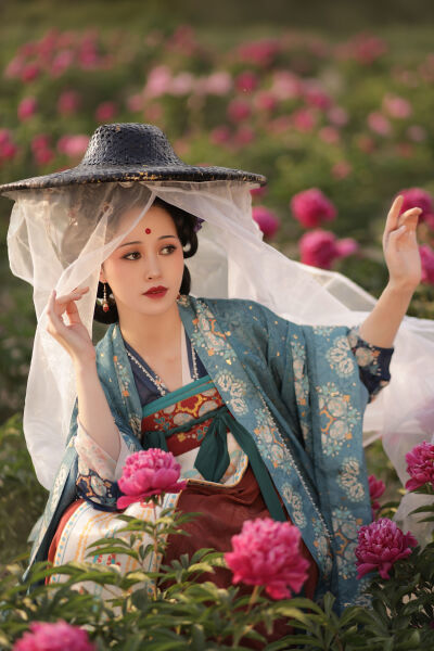 天黑黑影院在線觀看視頻高清免費(fèi)
