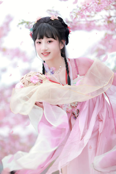 年輕的女教師韓國
