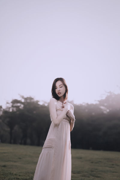 《与上司出轨的人妻》日本电影