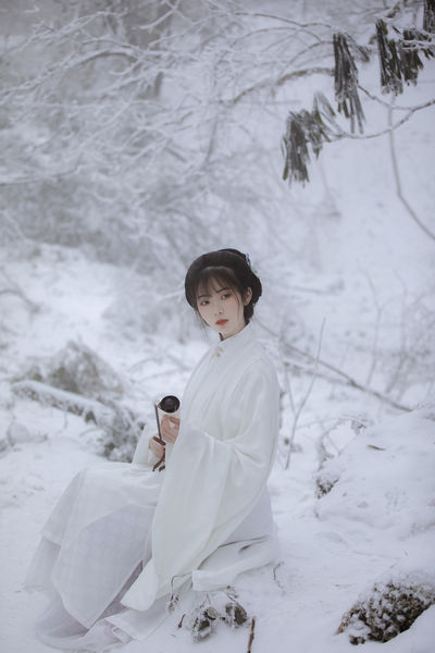 美妻姿吟