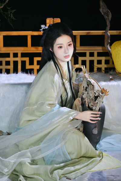 动漫美女禁图