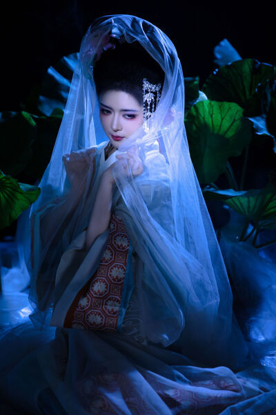 操动漫美女