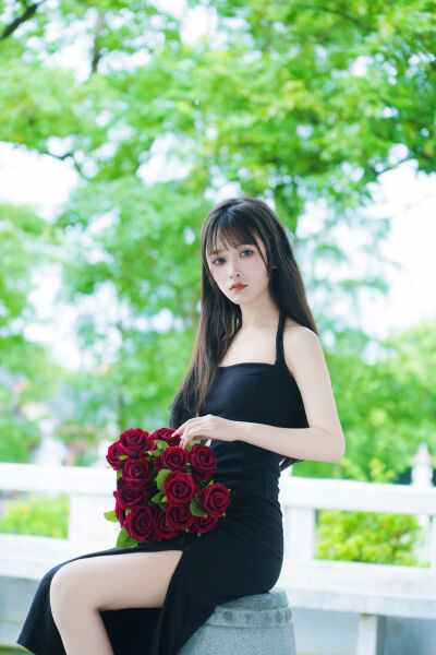 3个小婕子和我做受
